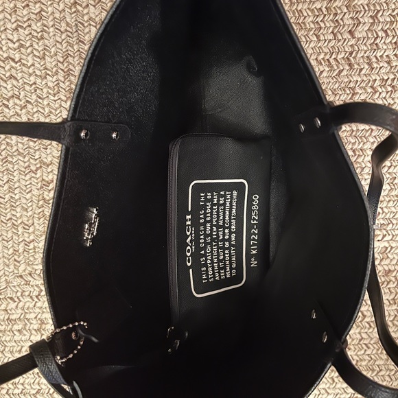 NWT! Coach Floral Tote 6 piece set-MUST SELL- PRICE DROP firm - Picture 4 of 16